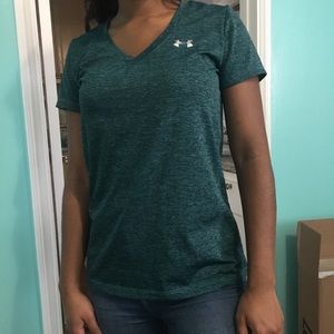 Under armor workout shirt